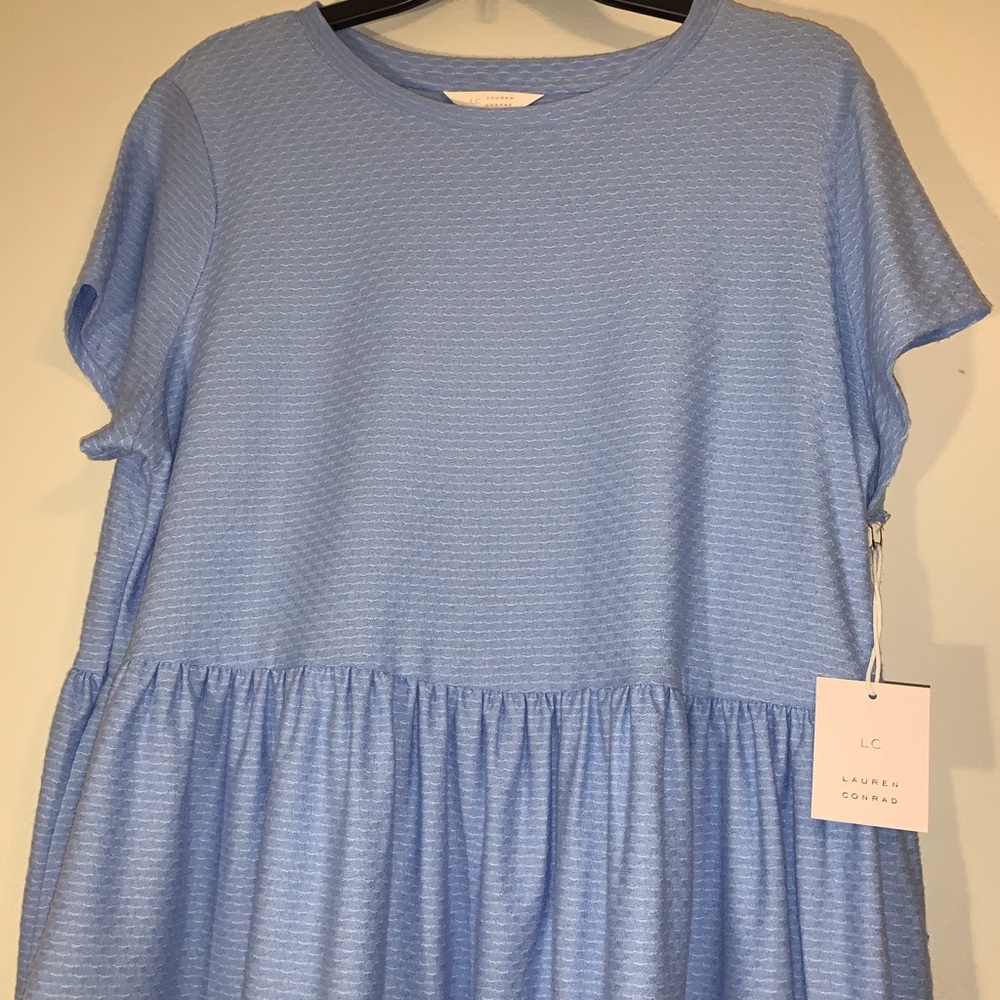 Lauren Conrad Tee shirt NWT